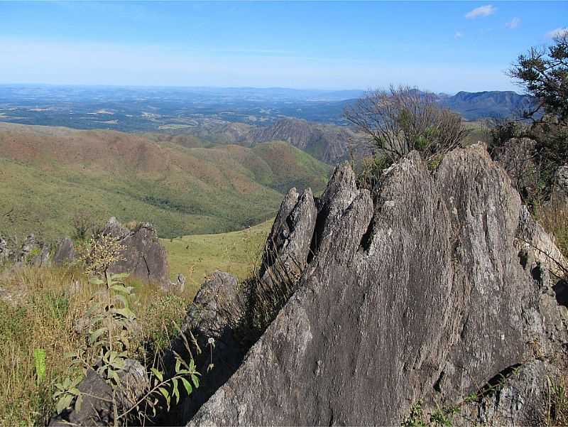 BRUMADINHO-MG-SERRA DA CALADA-FOTO:WWW.ESTALAGEMDOVALE. - BRUMADINHO - MG