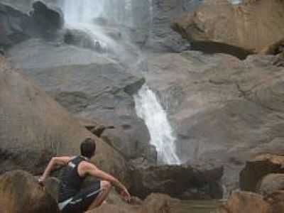 CACHOEIRA DA PRATA-FOTO:GEASIR: - BUENO - MG