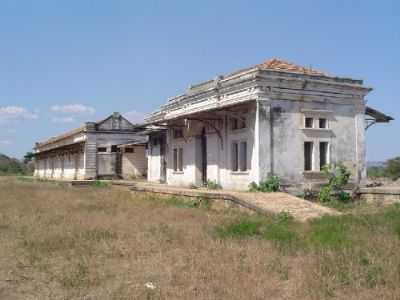 ESTAO FERROVIRIA, POR EDAGAR - BURITIZEIRO - MG