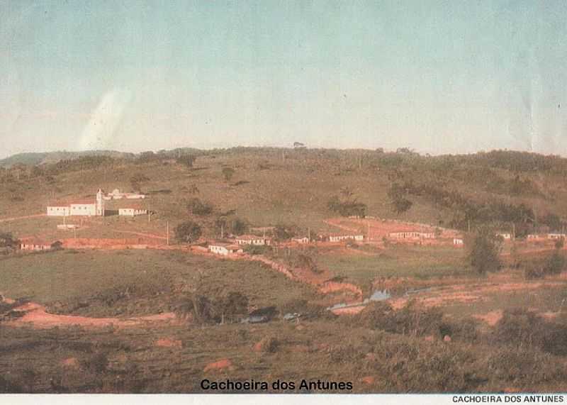 CACHOEIRA DOS ANTUNES-MG-VISTA AREA PANORMICA-FOTO:PAULO JOSE DOS SANTOS - CACHOEIRA DOS ANTUNES - MG