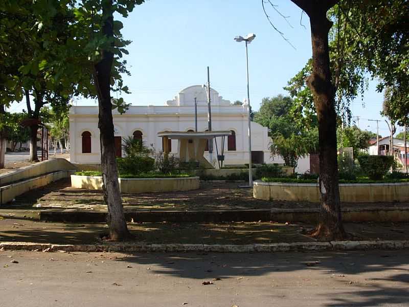 CAETANPOLIS-MG-CASA DE CULTURA CLARA NUNES-FOTO:FRANK ALCINO  - CAETANPOLIS - MG