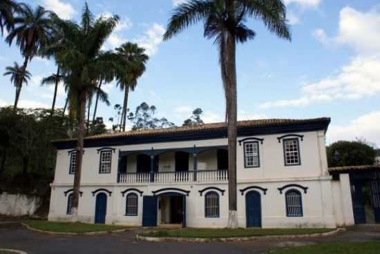 CAET-MG-ANTIGA CASA DE UM  EX- GOVERNADOR DE MINAS-FOTO:MARCILIO JESUS LEAL - CAET - MG