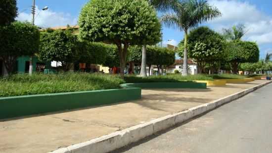 AV.PRINCIPAL, POR CARLINHOS LIMA - CAMPO AZUL - MG