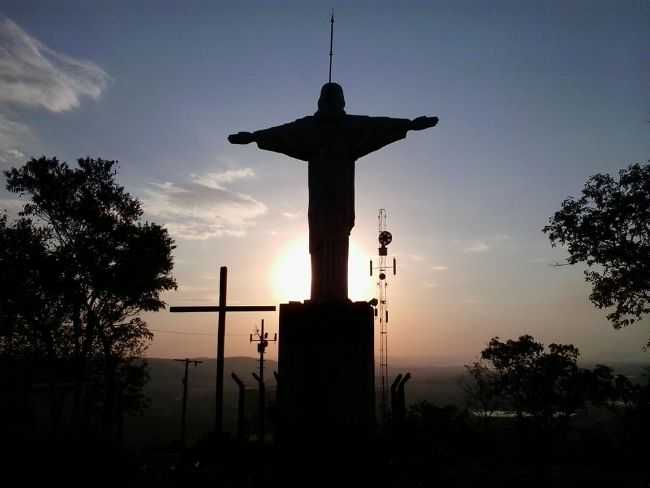 POR ANA PAULA RODRIGUES ALMEIDA - CAMPO DO MEIO - MG