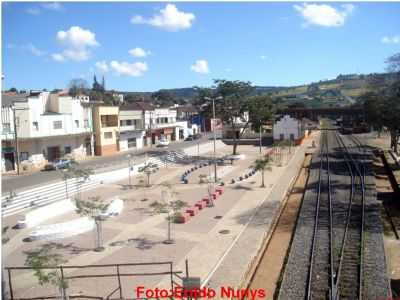 PRAA NO CENTRO DE CAMPOS ALTOS COM NOVO DESIGN, POR ERILDO NUNYS - CAMPOS ALTOS - MG