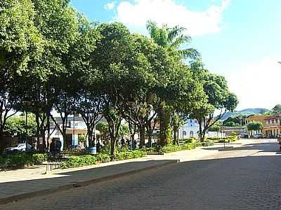 CENTRO DE CAPITO ANDRADE-MG POR JOTALU - CAPITO ANDRADE - MG