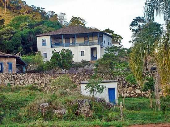 CASA FAZENDA DA PEDRA-FOTO:ZZINHO SERRATE  - CARANABA - MG