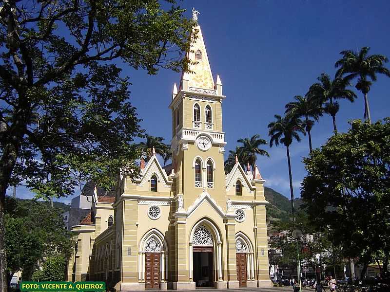 CARATINGA-MG-CATEDRAL DE SO JOO BATISTA-FOTO:VICENTE A. QUEIROZ - CARATINGA - MG