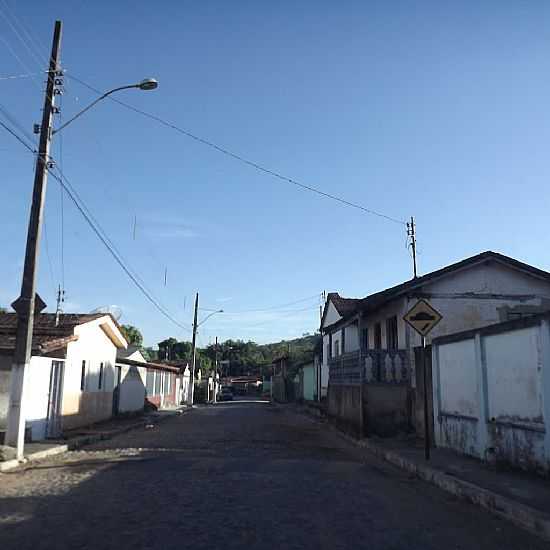 CARIOCA-MG-RUA DA CIDADE-FOTO:ROGRIO SANTOS PEREIRA - CARIOCA - MG