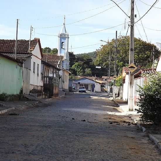 CARIOCA-MG-RUA DA IGREJA-FOTO:ROGRIO SANTOS PEREIRA - CARIOCA - MG