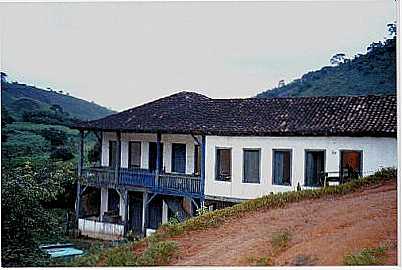 POR MAURCIO AMARAL MENEZES - CARMSIA - MG