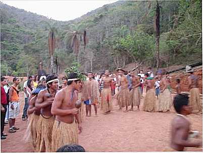 FESTA GUARANI - PATAXOS, POR LEOPOLDO - CARMSIA - MG