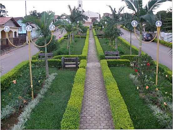 PRAA PRINCIPAL., POR SAMARA - CASA GRANDE - MG