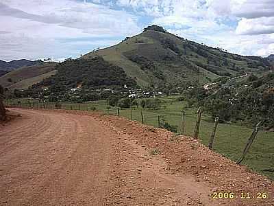 MONTANHA-FOTO:ADRIANO TORRES. - CATAGUARINO - MG