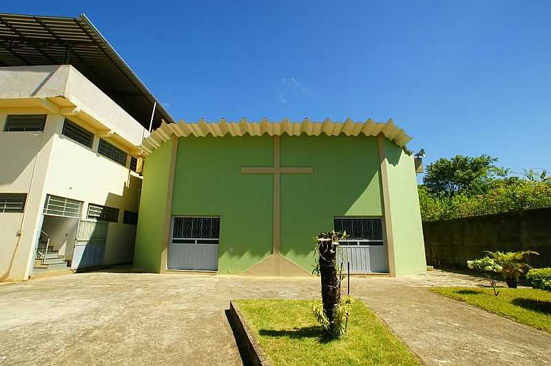 CATAGUASES-MG-IGREJA MATRIZ DE SO CRISTVO-FOTO:SGTRANGEL - CATAGUASES - MG