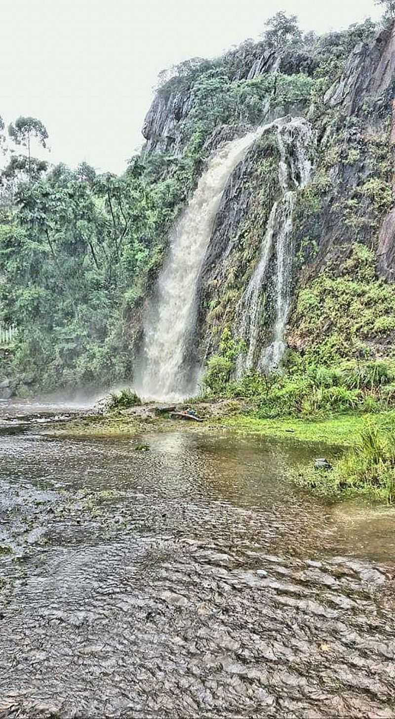 IMAGENS DA CIDADE DE CATAS ALTAS - MG
FOTO CLEITON MIRANDA
 - CATAS ALTAS - MG