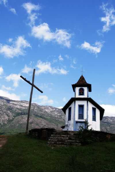 IGREJA DE SANTA QUITRIA, POR SARAH TORRES - CATAS ALTAS - MG