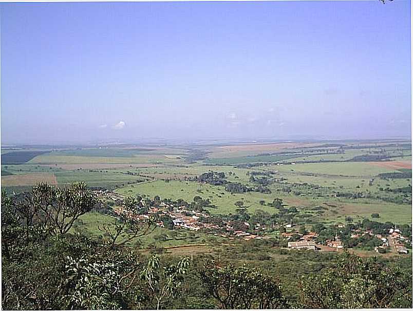 CATIARA-MG-VISTA AREA DA CIDADE-FOTO:LUKAS GONALVES - CATIARA - MG