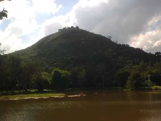 VISTA DO MORRO CAXAMBU, POR PATRICIA TOMAZ - CAXAMBU - MG