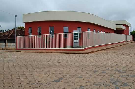 CASA DA CULTURA-FOTO:WANDERABAETE [PANORAMIO] - CEDRO DO ABAET - MG