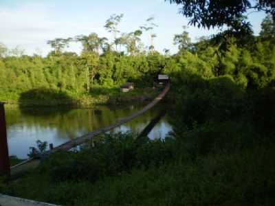 PONTE DE CHEGADA A VILA DE CUNANI, POR HISTORIADORA KEILA BARATA - CUNANI - AP