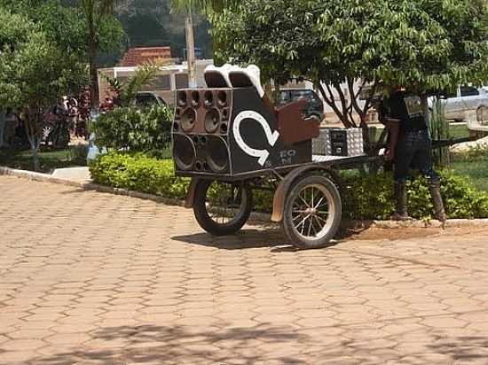 CHARRETE DE SOM-FOTO:PASTOR LZARO [PANORAMIO] - CHAL - MG