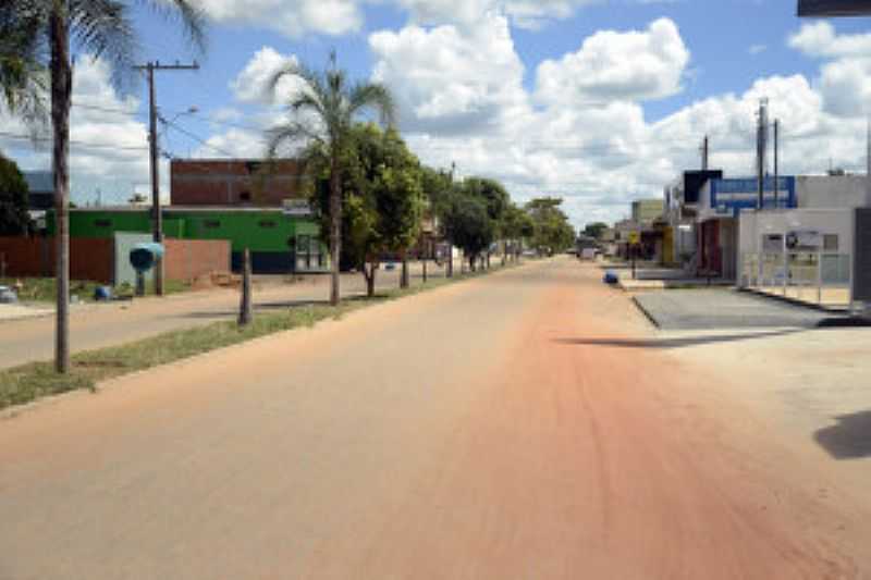 CHAPADA GACHA-MG-AVENIDA PRINCIPAL-FOTO:FOTOSTRADA. - CHAPADA GACHA - MG