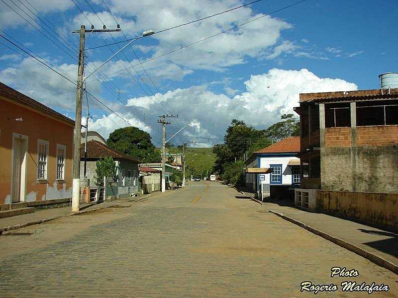 CHIADOR-MG-RUA DA CIDADE-FOTO:ROGRIO MALAFAIA - CHIADOR - MG