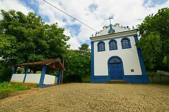 IGREJA DA IMACULADA CONCEIO-FOTO:SGTRANGEL [PANORAMIO] - CISNEIROS - MG