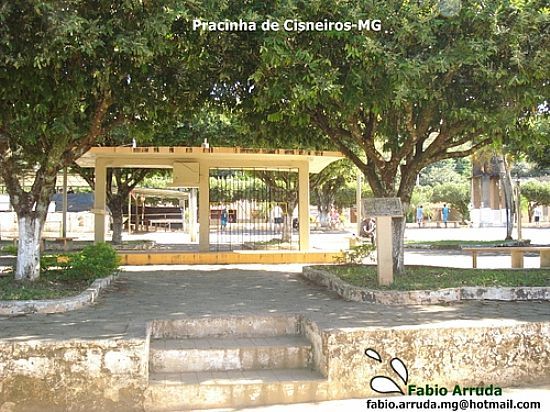 PRACINHA DE CISNEIROS-FOTO:FABIO ARRUDA MG [PANORAMIO] - CISNEIROS - MG