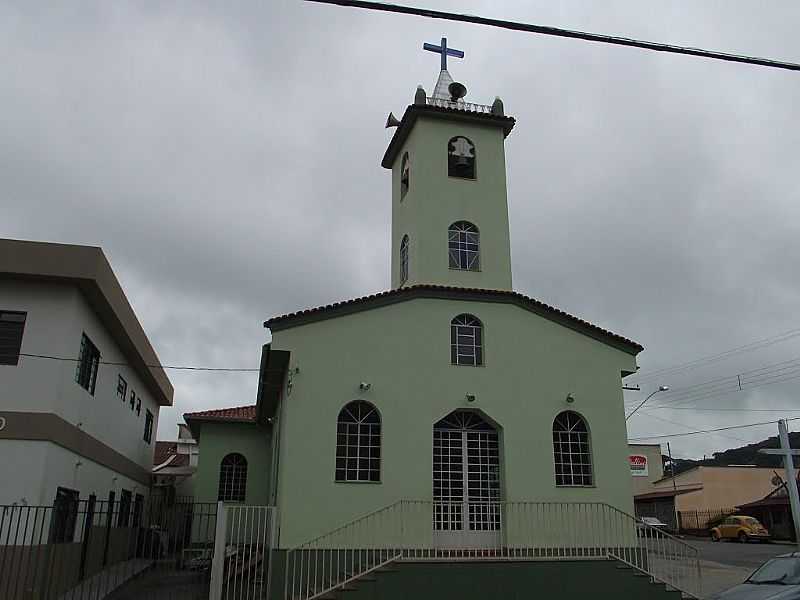 CLUDIO-MG-IGREJA DE N.SRA.DO ROSRIO-FOTO:VICHV - CLUDIO - MG