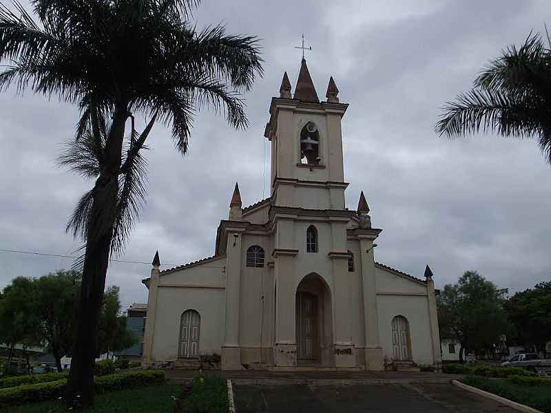 CLUDIO-MG-IGREJA DE SANTO ANTNIO-FOTO:VICHV - CLUDIO - MG