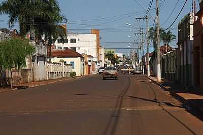 AV PRESIDENTE VARGAS
POR BETO MENDONA  - CONCEIO DAS ALAGOAS - MG