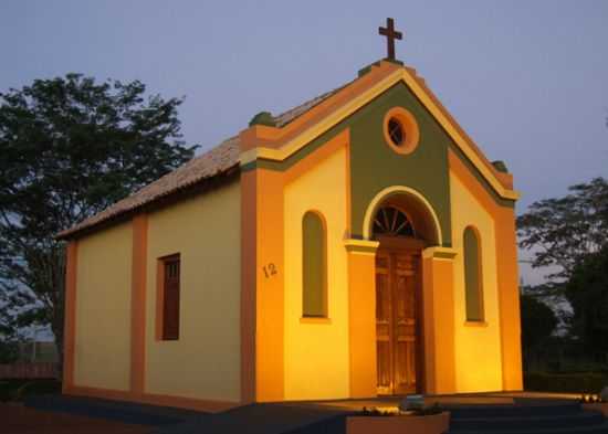 CAPELINHA, POR VALTER LESQUIM DE PAULA - CONCEIO DAS ALAGOAS - MG