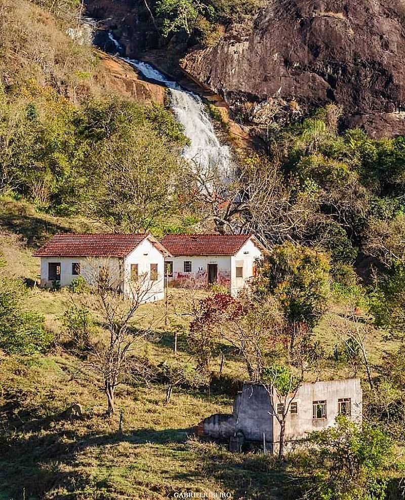 CONCEIO DAS PEDRAS - MG
CACHOEIRA DA USINA
SUL DE MINAS
FOTOGRAFIA DE GABRIEL RIBEIRO - CONCEIO DAS PEDRAS - MG