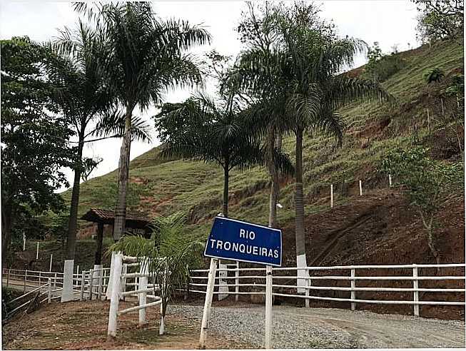 POR IDELMA ANDRADE MIRANDA - CONCEIO DE TRONQUEIRAS - MG