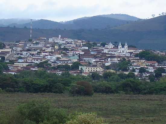 VISTA PARCIAL-FOTO:EDUARDO DE FARIA [PANORAMIO] - CONCEIO DO RIO VERDE - MG