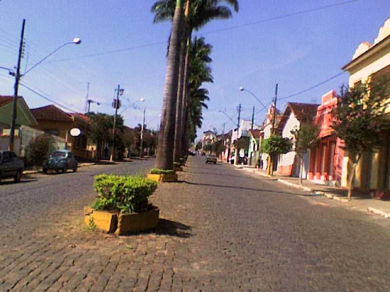 CONCEIO DOS OUROS-MG-AVENIDA CENTRAL-FOTO:JOO VITOR C. - CONCEIO DOS OUROS - MG