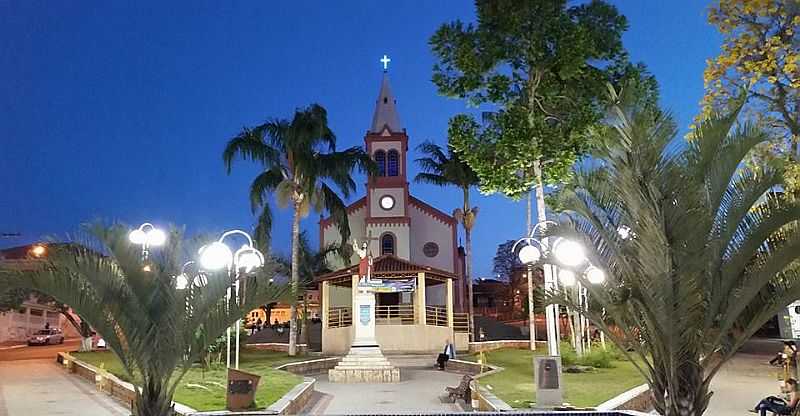 CONGONHAL-MG-MATRIZ DE SO JOS OPERRIO NA PRAA COM.FERREIRA DE MATOS-FOTO:FACEBOOK - CONGONHAL - MG