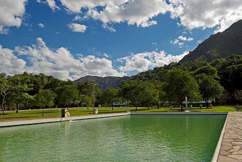 CONGONHAS-MG-PISCINA DO PARQUE DAS CACHOEIRAS-FOTO:CHARLIE STYFORLAMBER - CONGONHAS - MG