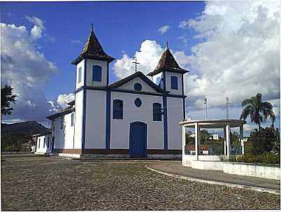 IGREJA DE SANTANA, POR EDNALDO RIBEIRO E SILVA - CONGONHAS DO NORTE - MG