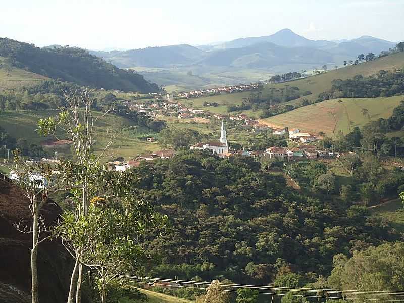 CONSOLAO-MG-VISTA DA CIDADE-FOTO:DOROPAMPANINI - CONSOLAO - MG