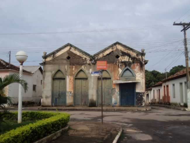 MERCADO VELHO, POR GUTO FERRERA - CORAO DE JESUS - MG