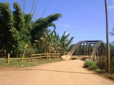 PONTE DE CORDISLANDIA, POR MARTA REGINA-SO PAULO - CORDISLNDIA - MG