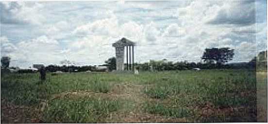 IMAGEM-FOTO:MONTANHA [PANORAMIO] - CORINTO - MG