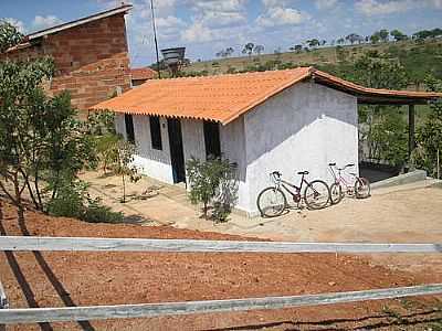 CASA-FOTO:WOLFGANG BESSA   - CRREGO DO BARRO - MG