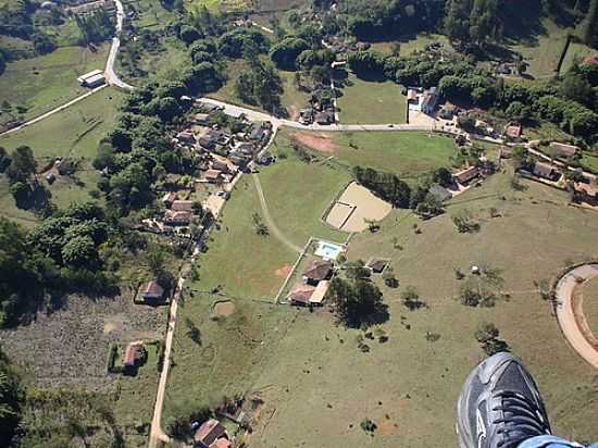 VISTA DA REA DE POUSO DO PARAGLIDER-FOTO:ARYHENRIQUE [PANORAMIO] - CRREGO DO BOM JESUS - MG