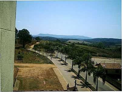 SADA DA CIDADE, POR DCIO COELHO JNIOR - CRREGO DO OURO - MG