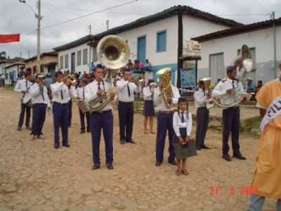 FESTAS DO POVOADO, POR MAYCKON - CRREGOS - MG