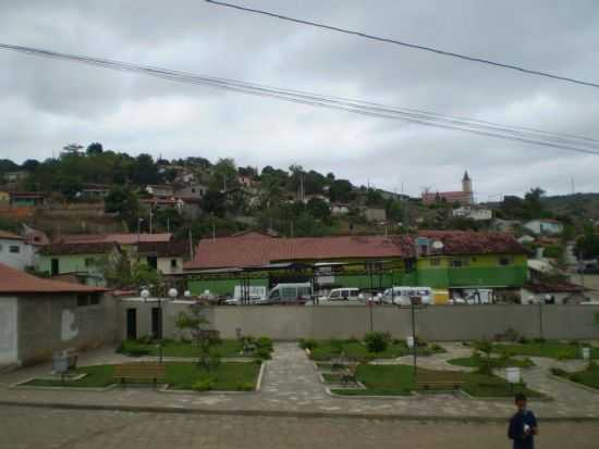 CENTRO MEDICO DE CRISLITA, POR ANINHA MUNIZ BARRETO - CRISLITA - MG